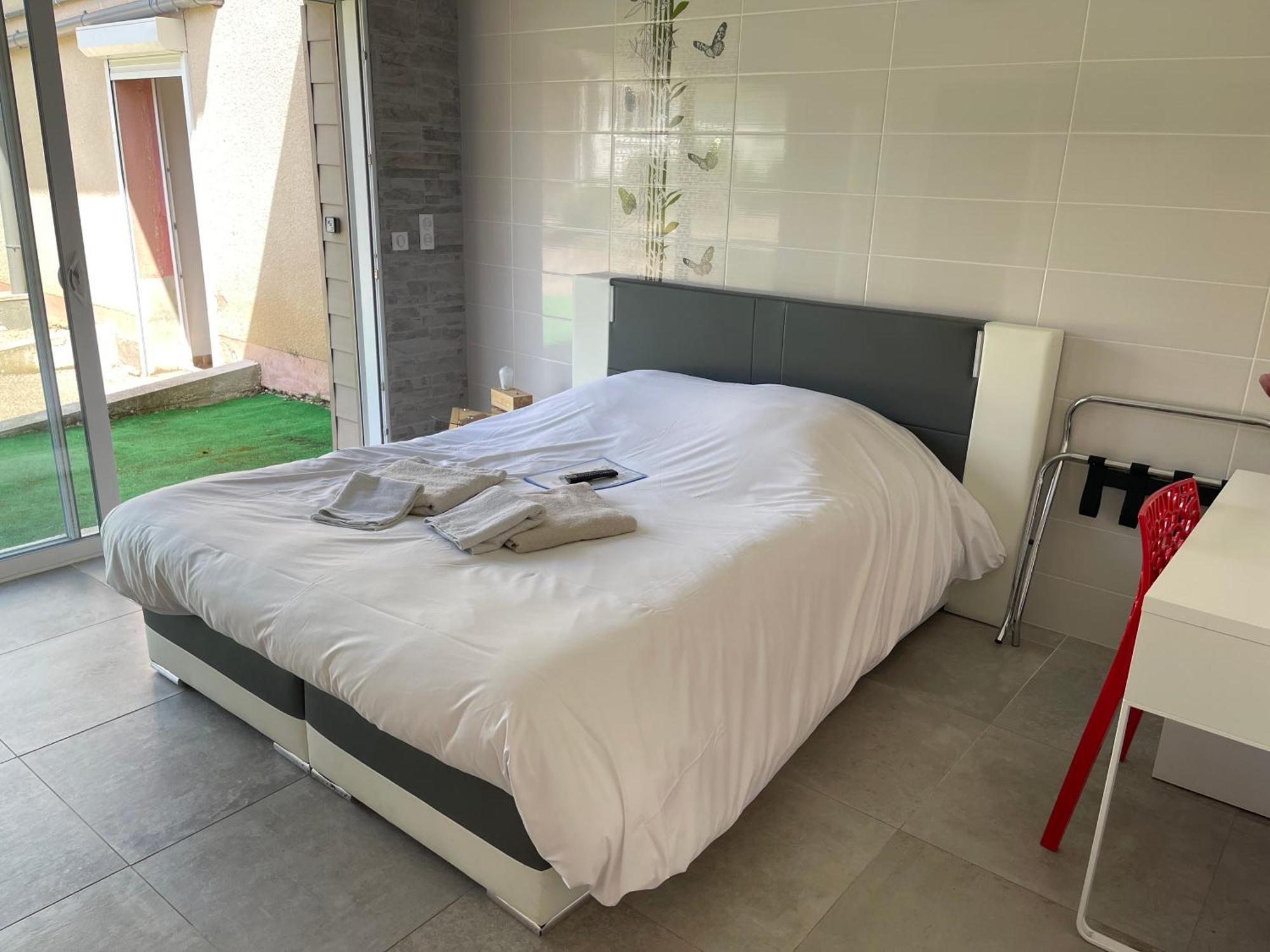Auberge Saint Fergeux Gionges Εξωτερικό φωτογραφία