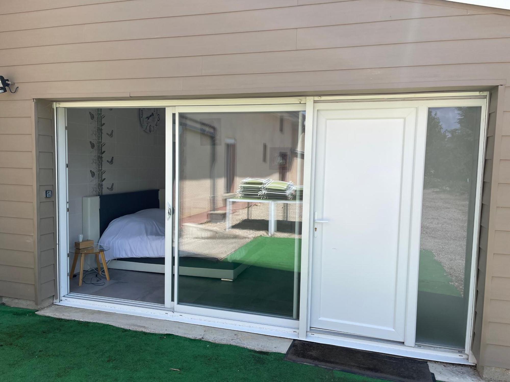 Auberge Saint Fergeux Gionges Εξωτερικό φωτογραφία